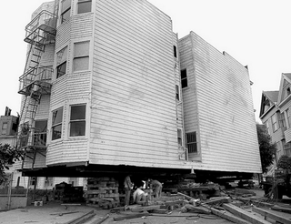 Illustration for article titled So This Is How You Move a Neighborhood of Houses Across San Francisco